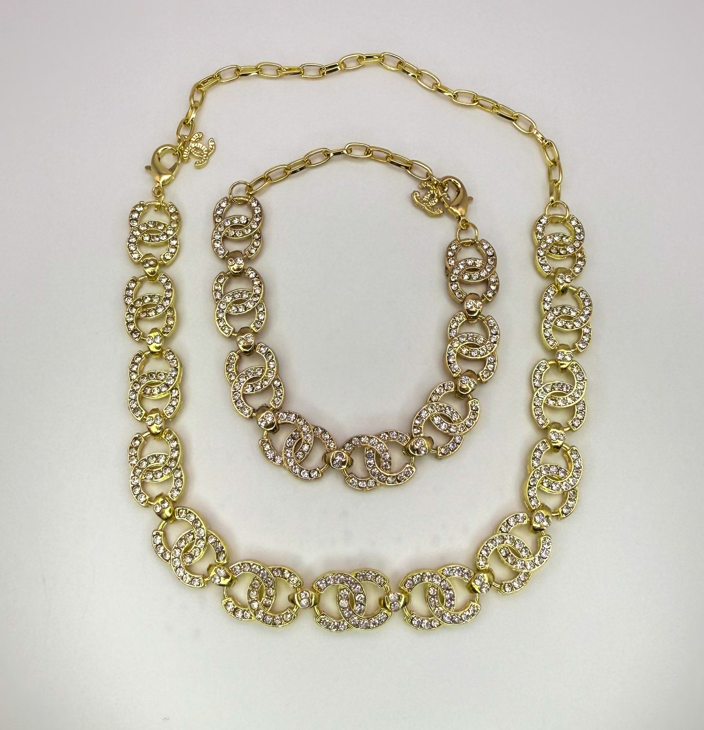Elegant CC Designer Silver or Gold Matching Necklace and Bracelet set