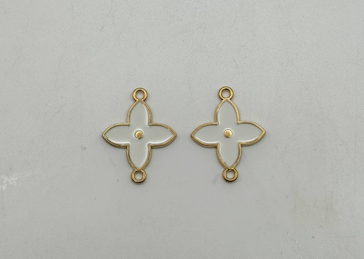 Black & White Enamel Clover Flower DIY Connector Metal Charms