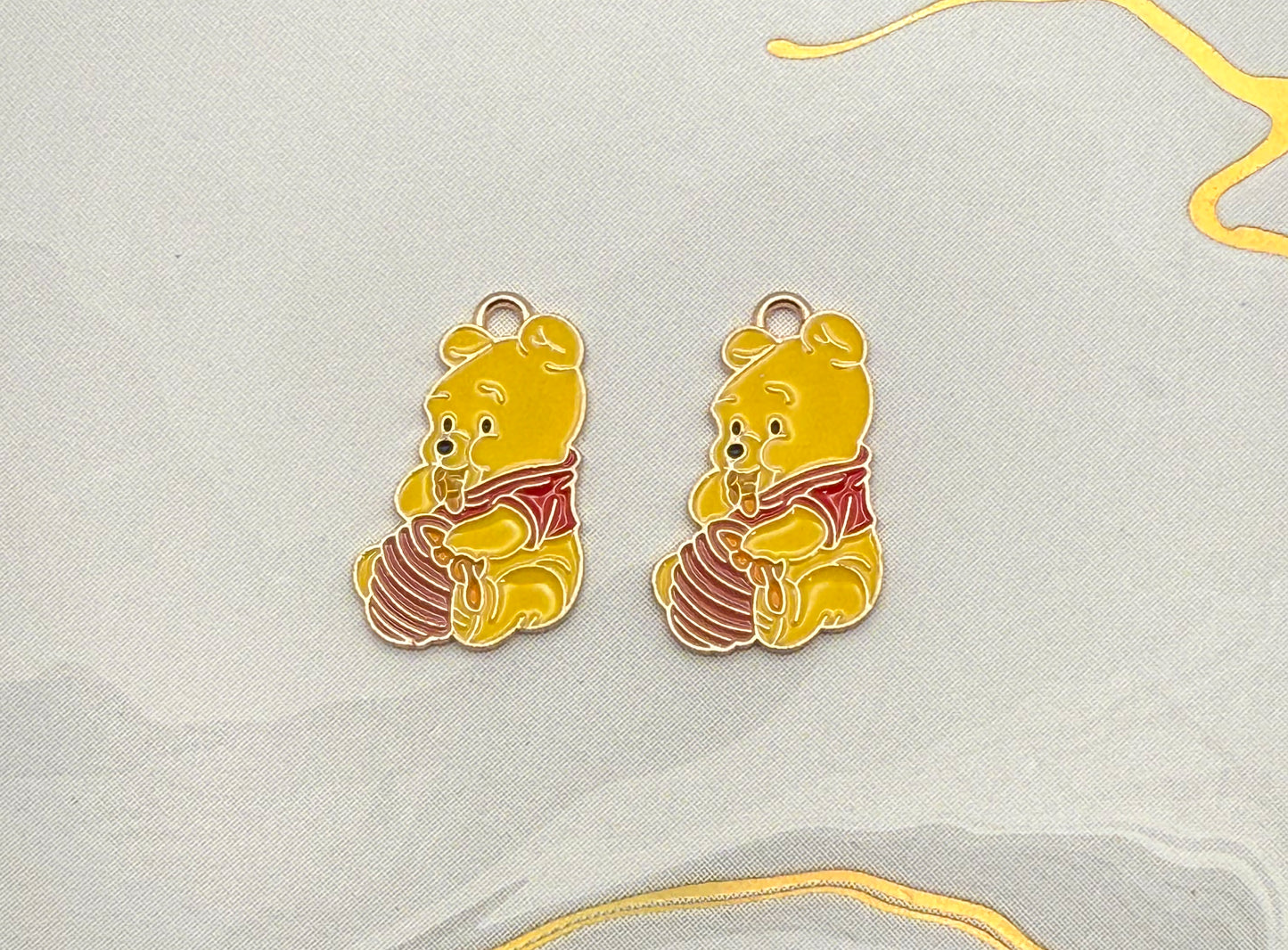 Winnie the Pooh Bear Eating Honey DIY Gold Metal Charm
