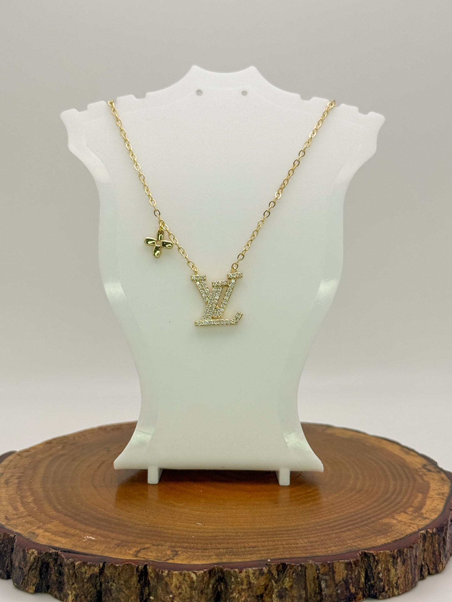 High Quality LV Designer Bling Gold Adjustable Necklace