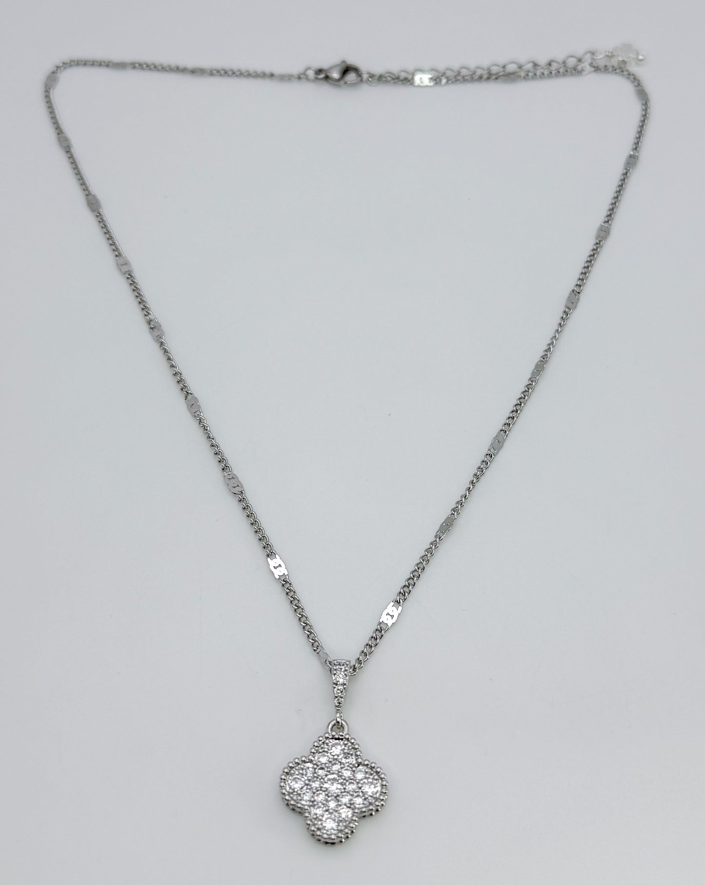 LV Bling Silver Clover S999 Silver Adjustable Necklace