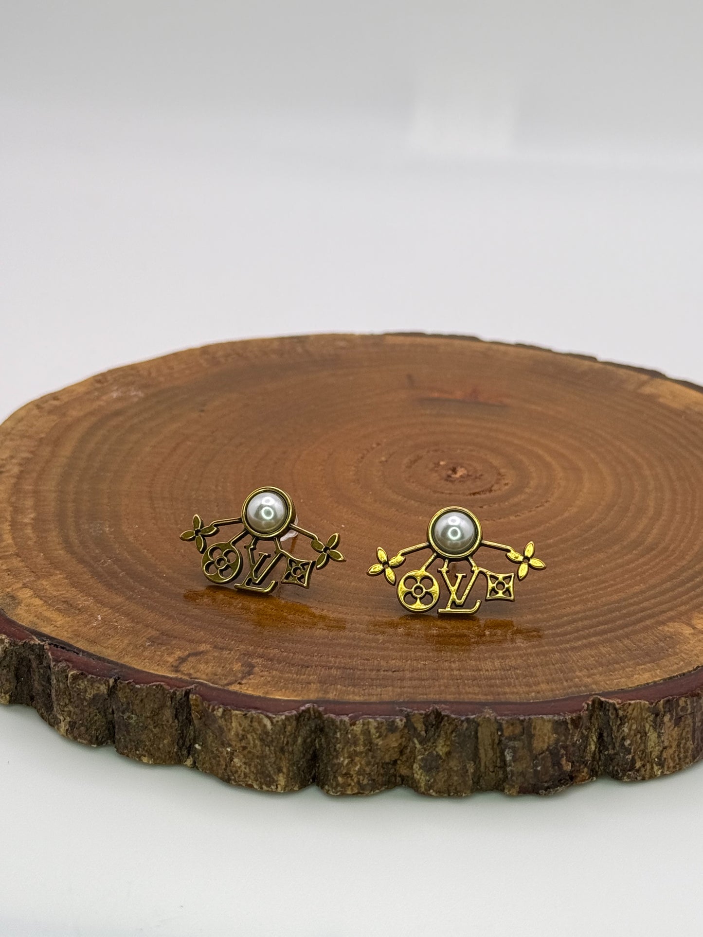 Antique Gold Multi LV LOGO Stud Earrings