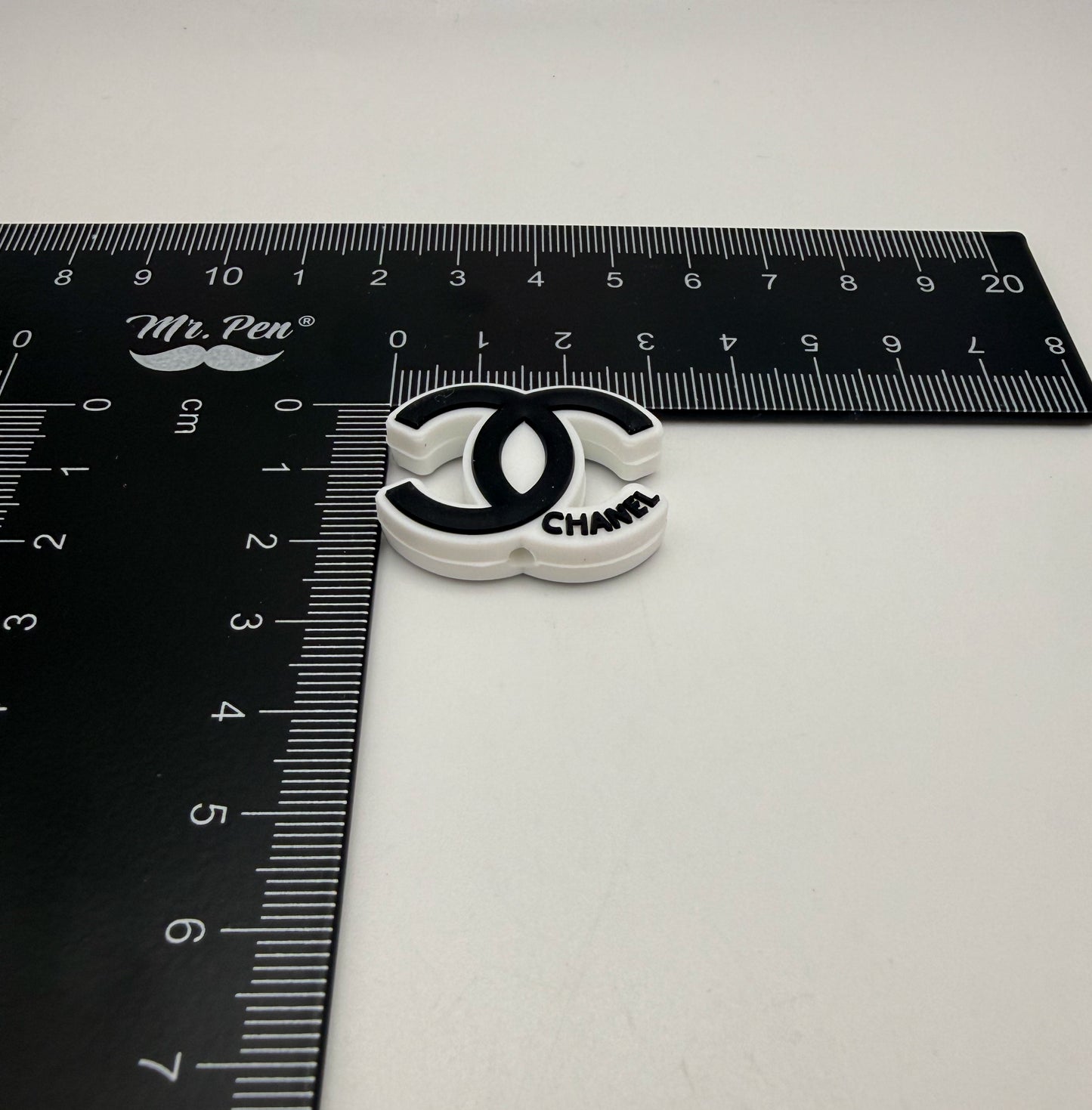 CC Logo Colorful Silicone DIY Pen Focal Beads
