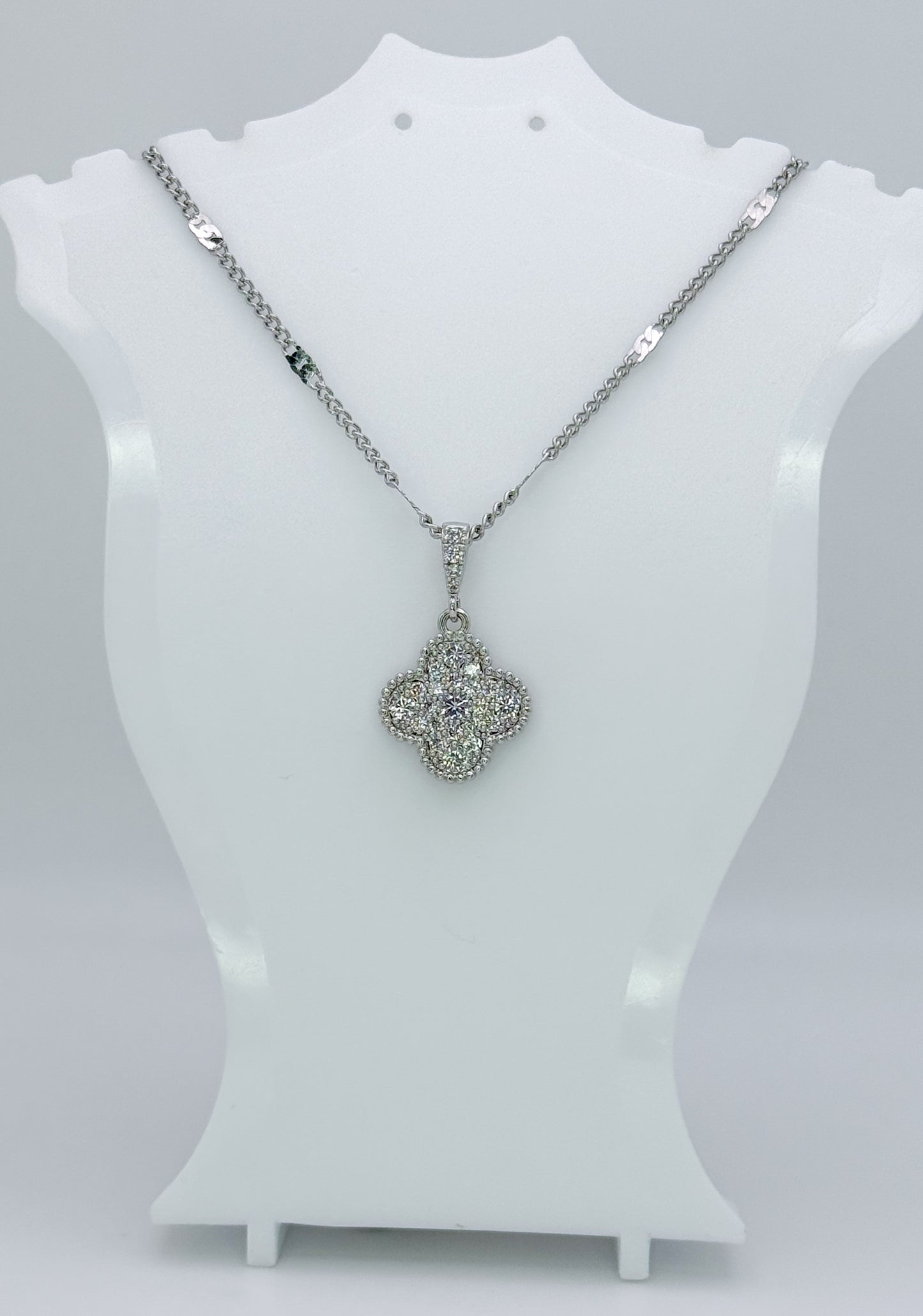 LV Bling Silver Clover S999 Silver Adjustable Necklace