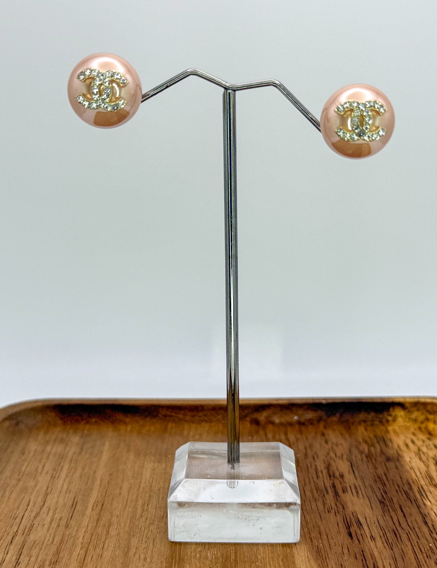 Sparkling CC Designer Pink Pearl Shell Stud Earrings