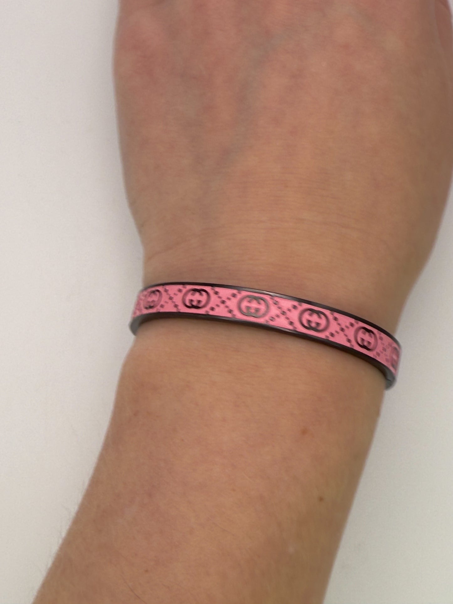 High Quality Gucci Designer Black Stainless Steel Bangle Bracelet