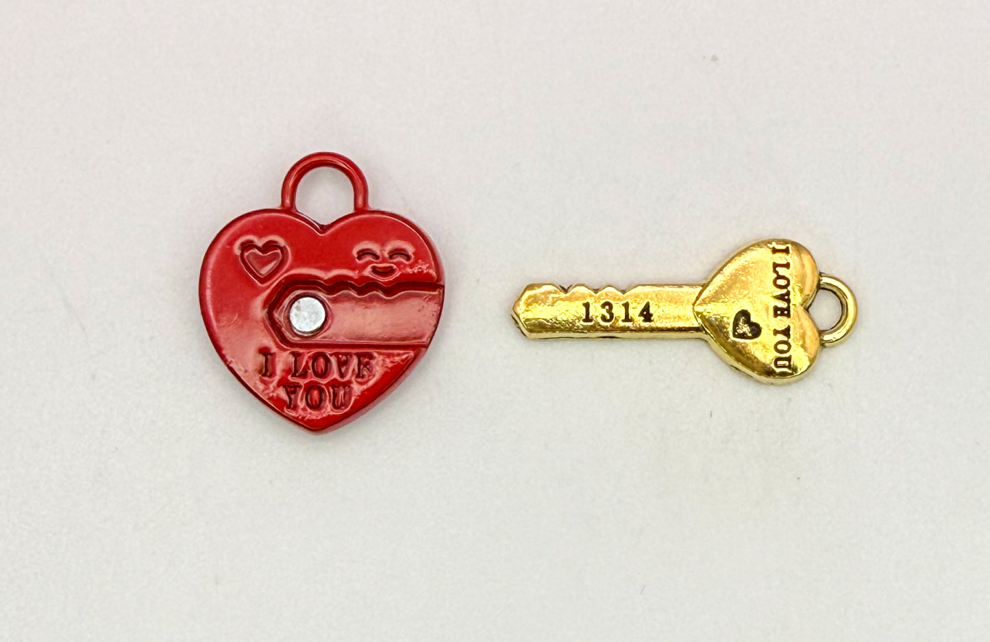 Gold/Silver & Red/Gold Magnetic DIY Charm set