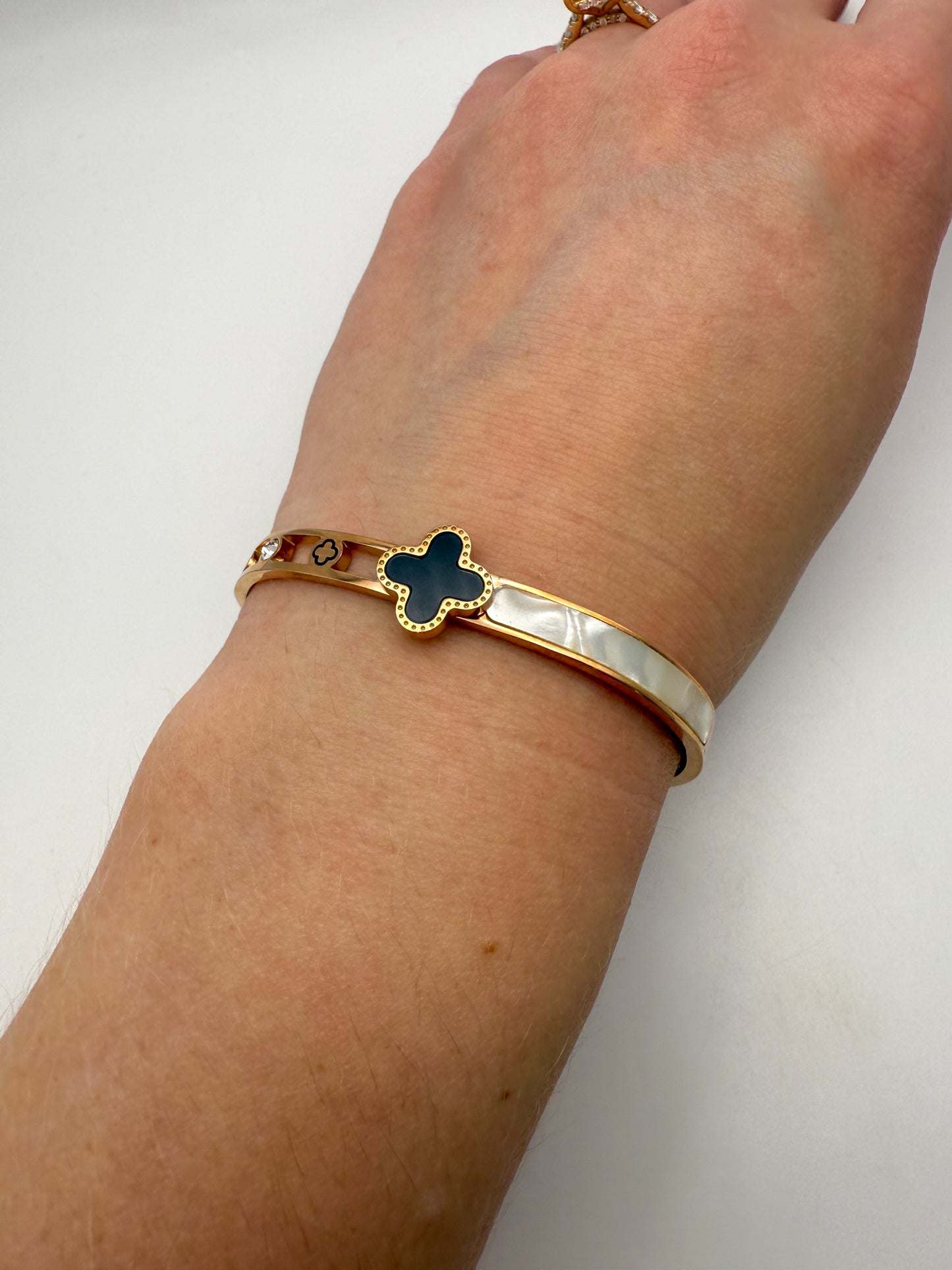 LV Clover Rose Gold Bangle Bracelet