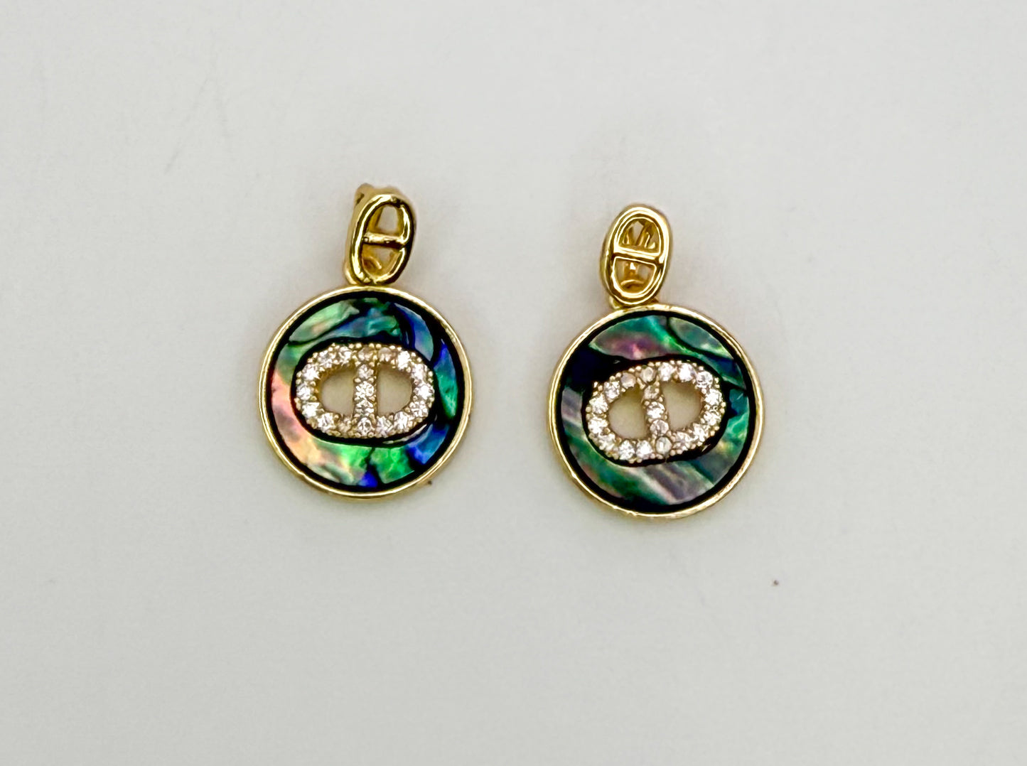 High Quality Mixed Designer Abalone Shell Gold Pendants