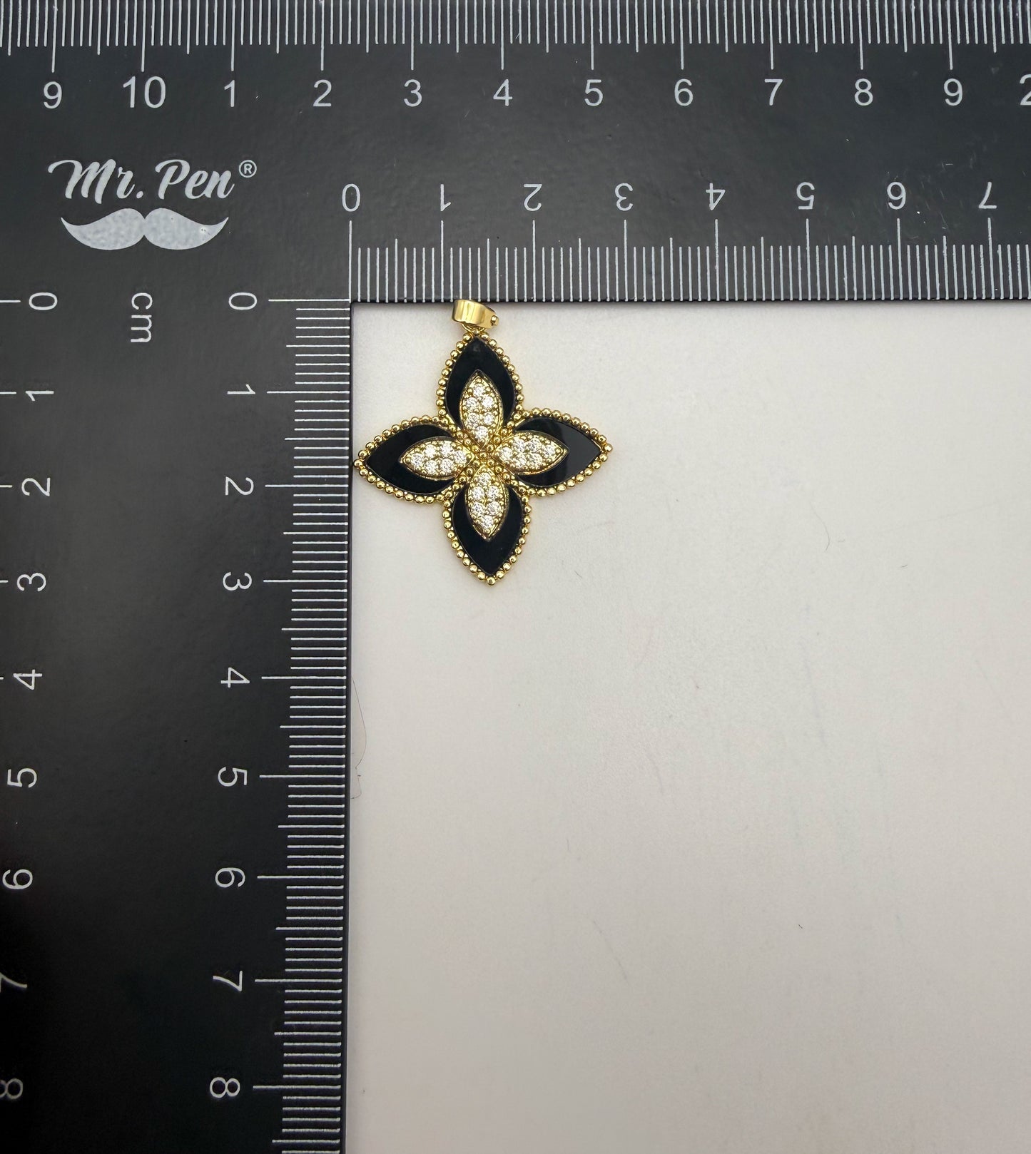LV Inspired Clover Design Pendants with Natural Shell Inserts