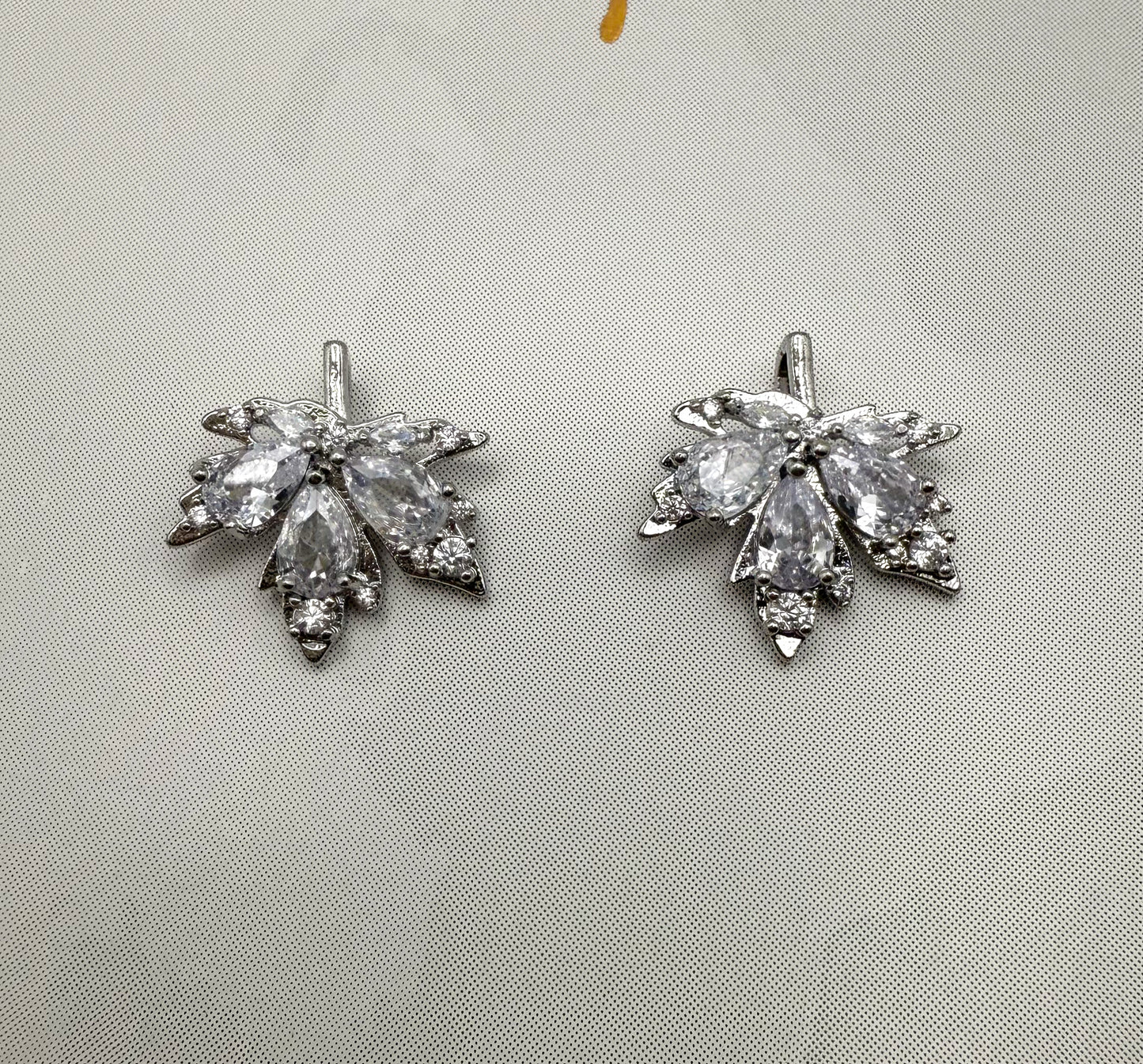 Silver Zircon Covered Maple Leaf DIY Pendants