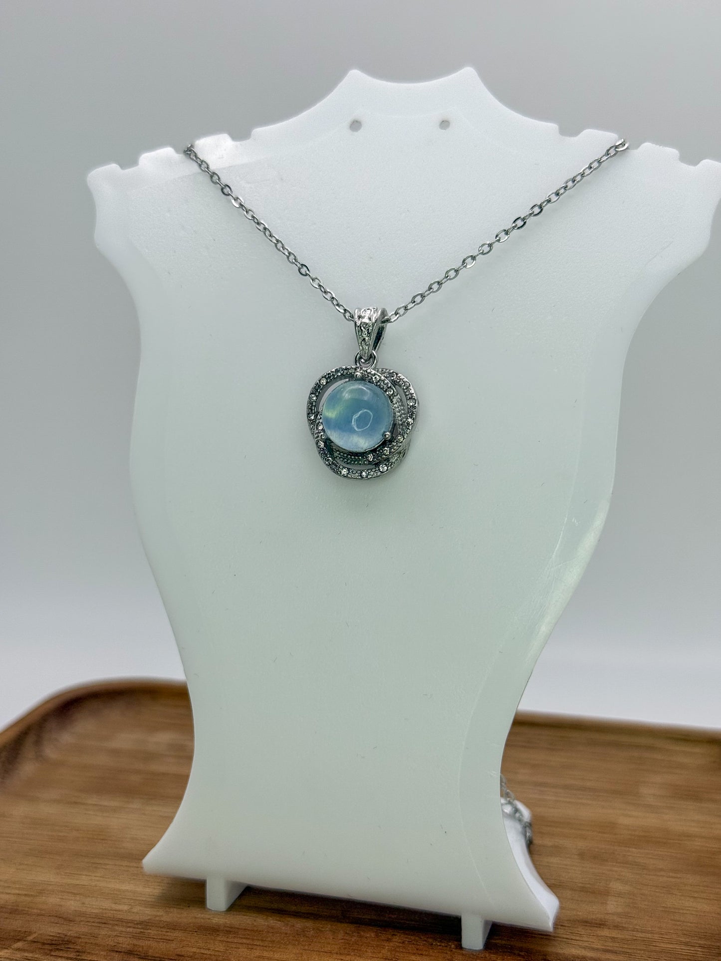 Natural Aquamarine Gemstone Pendant Necklace
