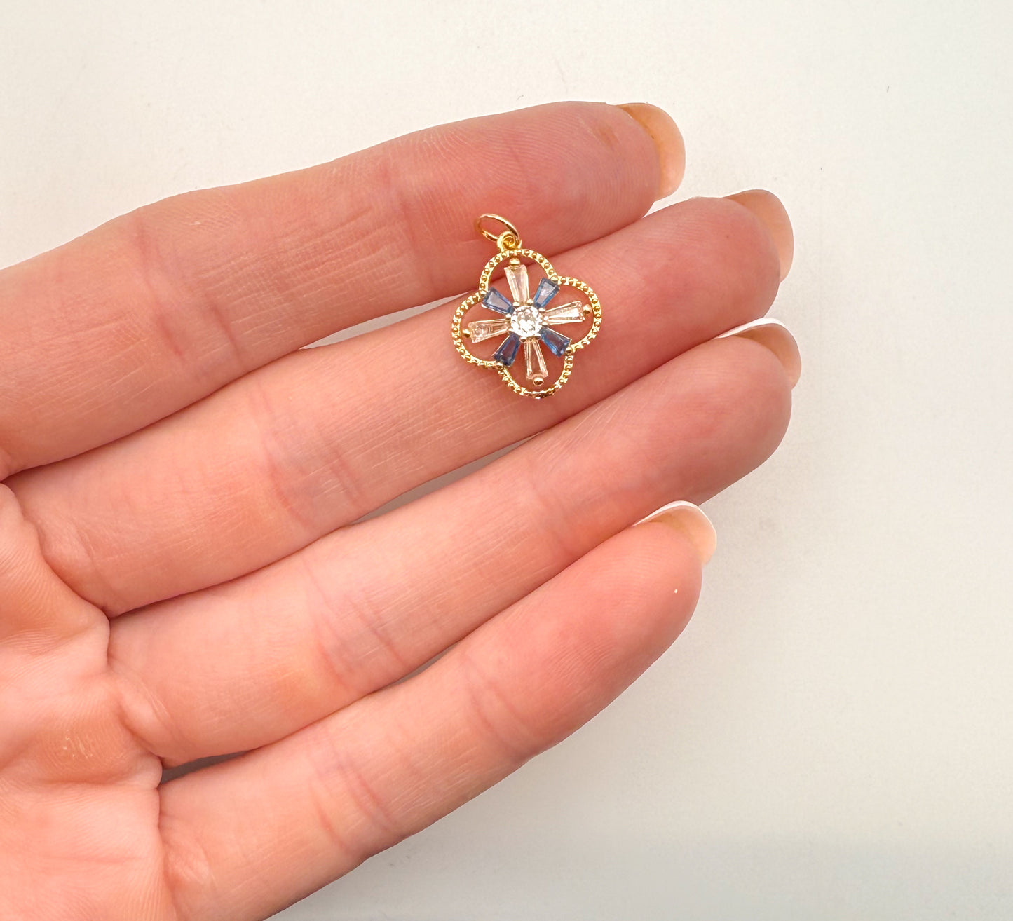 High Quality Clover Design DIY Charms