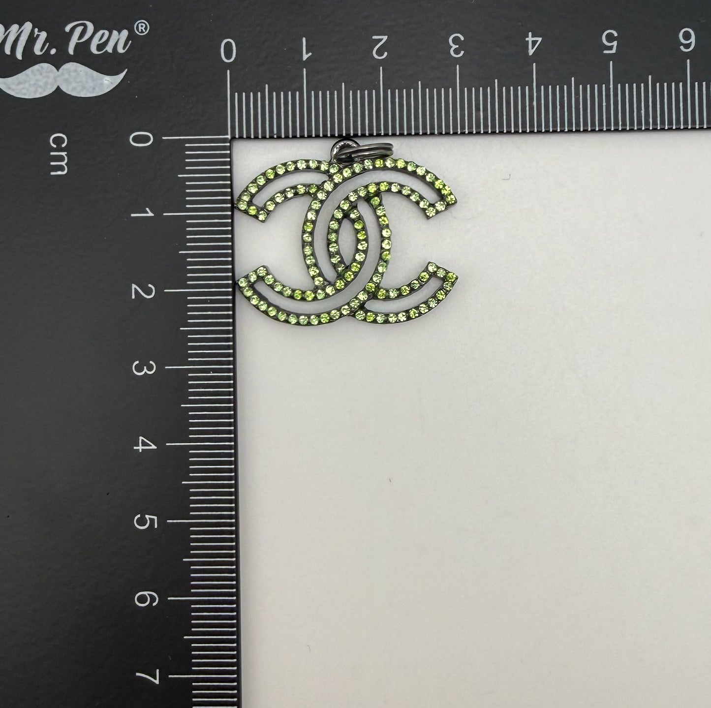 High Quality Designer Bling Black Metal Charm Pendants