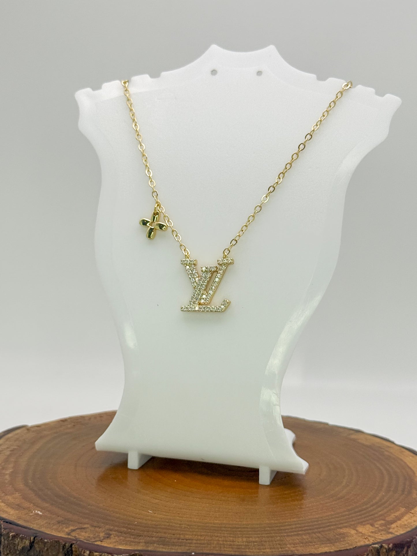 High Quality LV Designer Bling Gold Adjustable Necklace