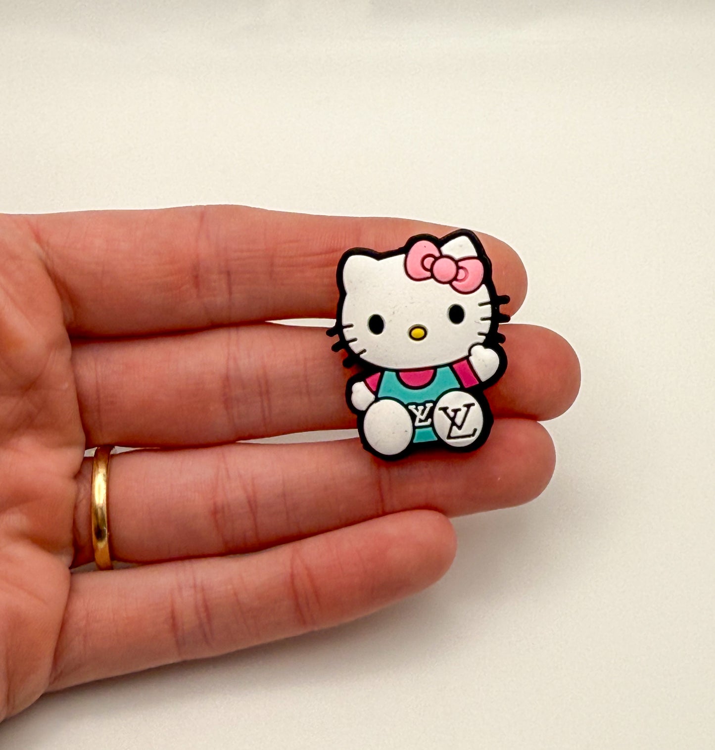 Hello Kitty LV DIY Pen Silicone Focal Beads