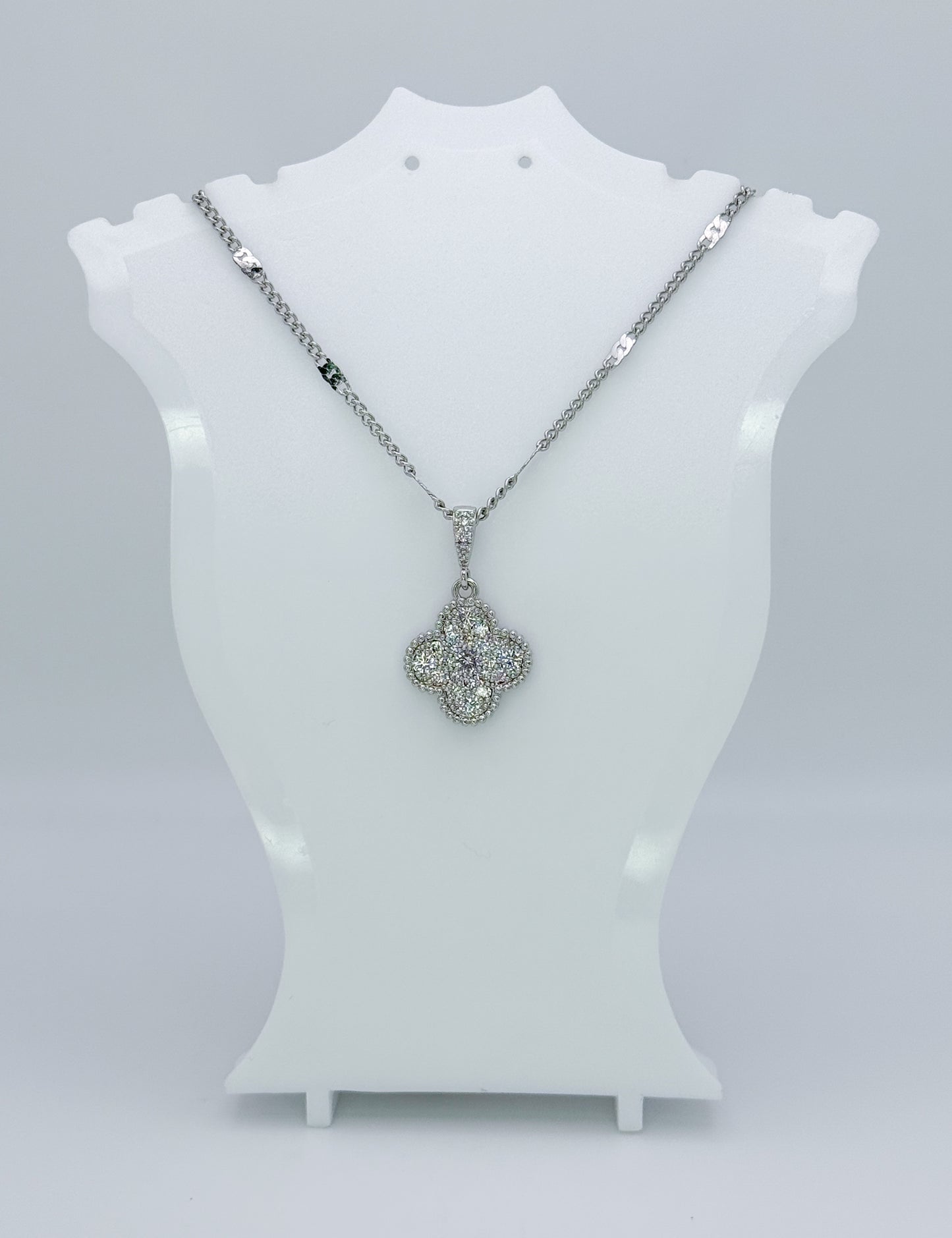 LV Bling Silver Clover S999 Silver Adjustable Necklace