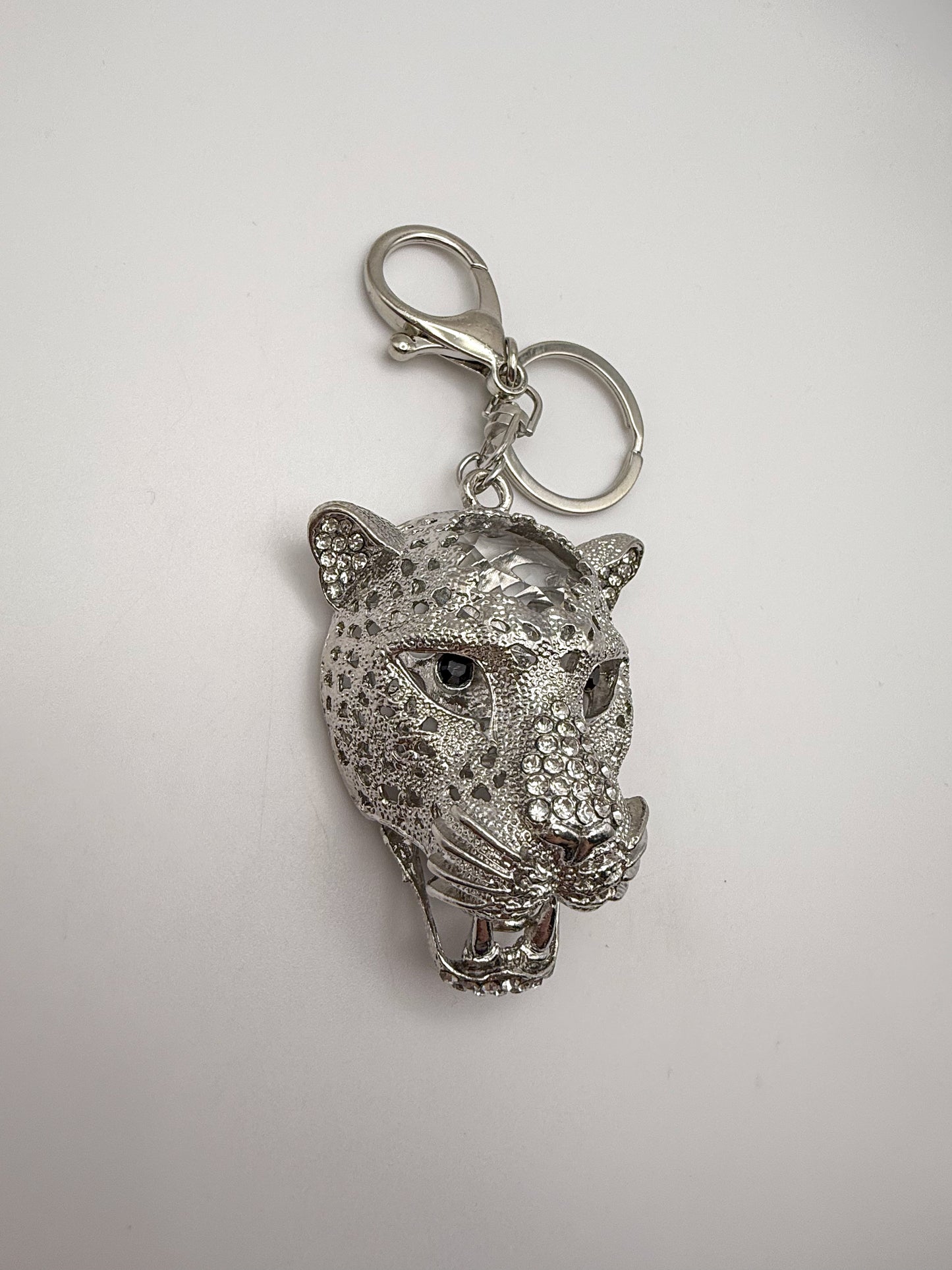 Silver Leopard Head with Huge Zircon on top of head Keychain