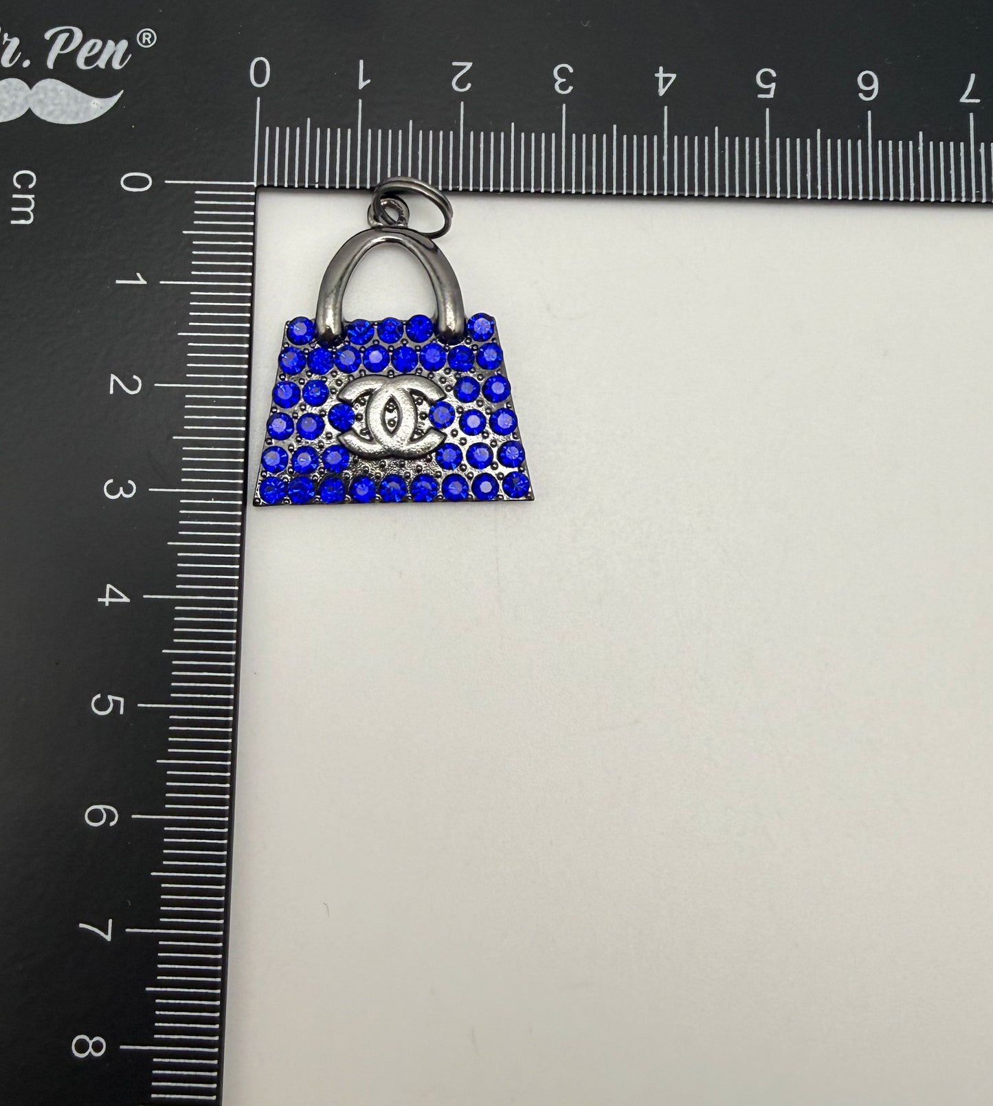 High Quality Designer Bling Black Metal Charm Pendants