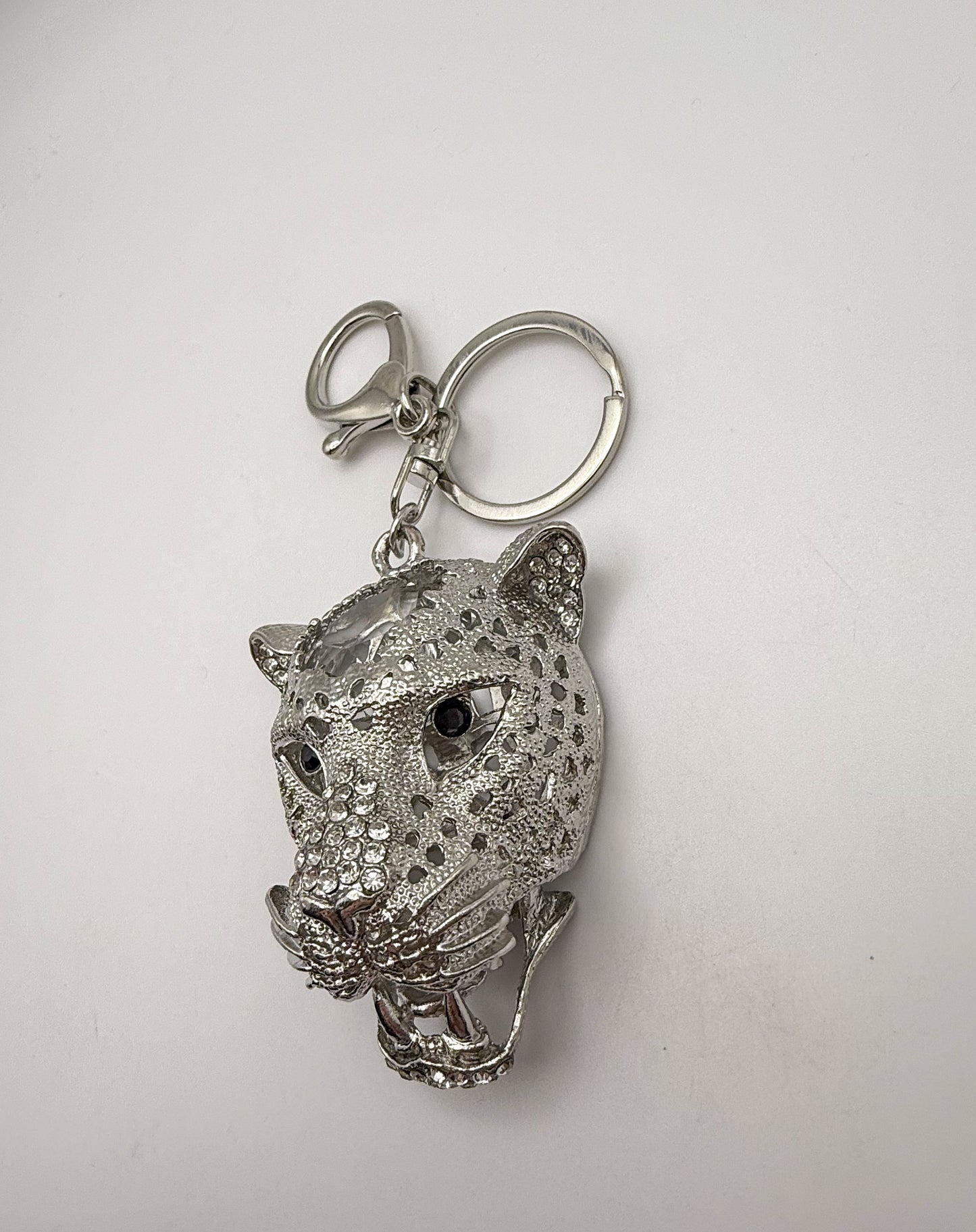 Silver Leopard Head with Huge Zircon on top of head Keychain
