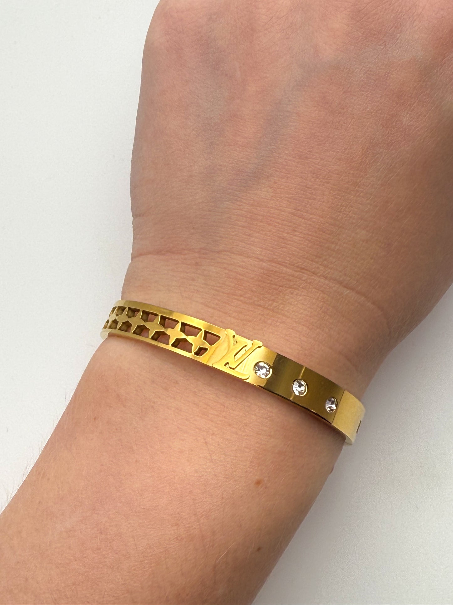 High Quality LV Designer Gold Stainless Bangle Bracelet with Mini Designer Stamp