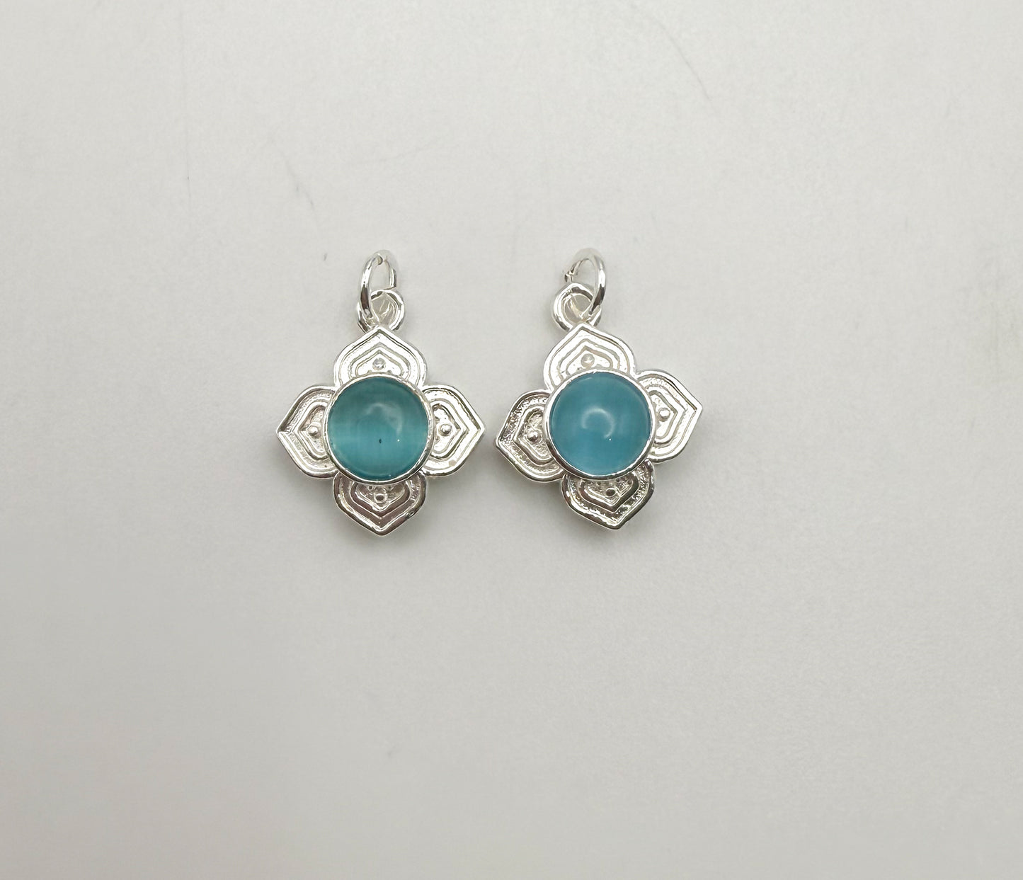 Blue Cats Eye Silver Clover DIY Metal Charm