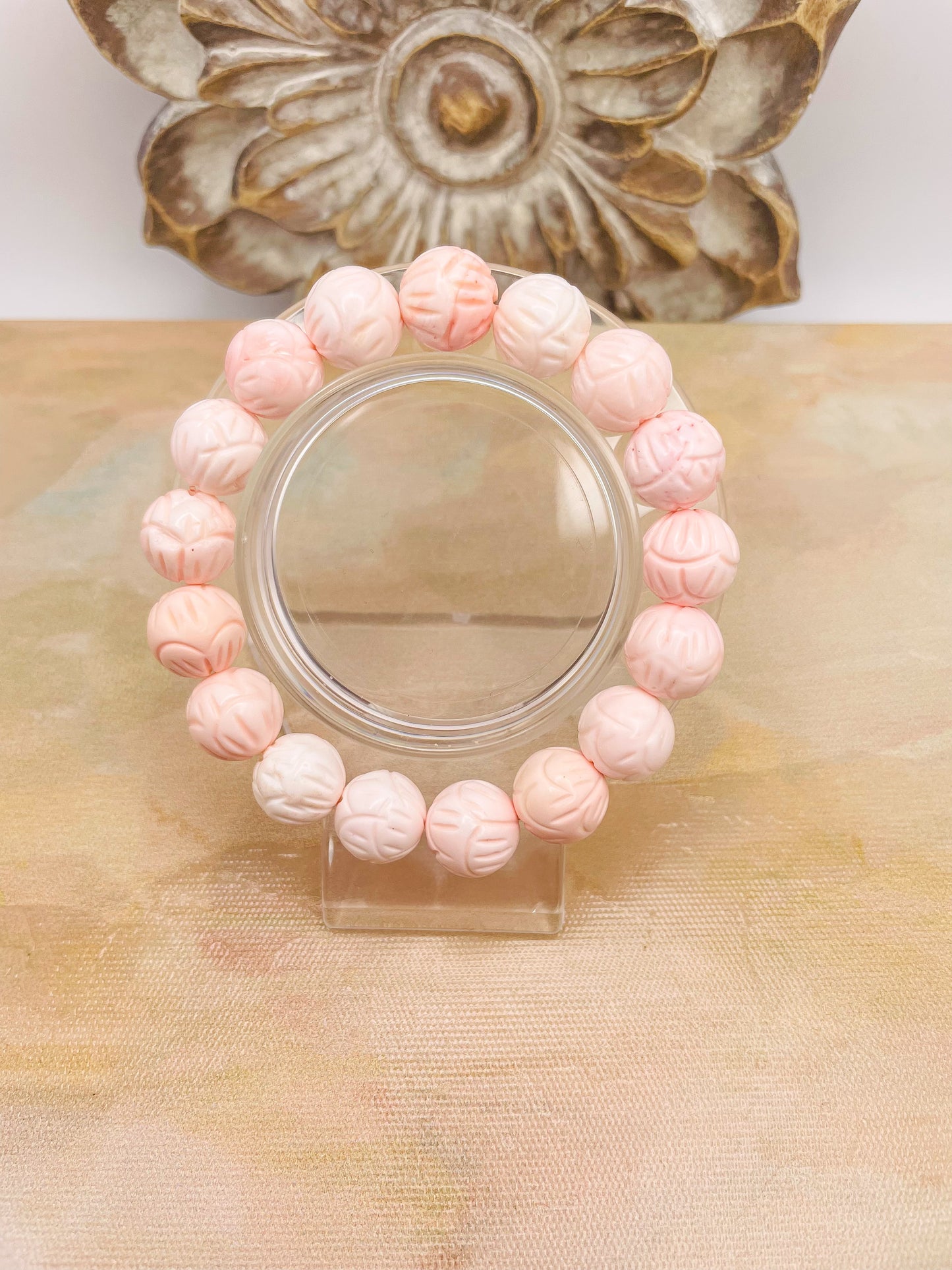 Natural Lotus Craved Pink Queen Conch Shell Beaded Stretch Bracelet w/ Certificate of Authenticity
