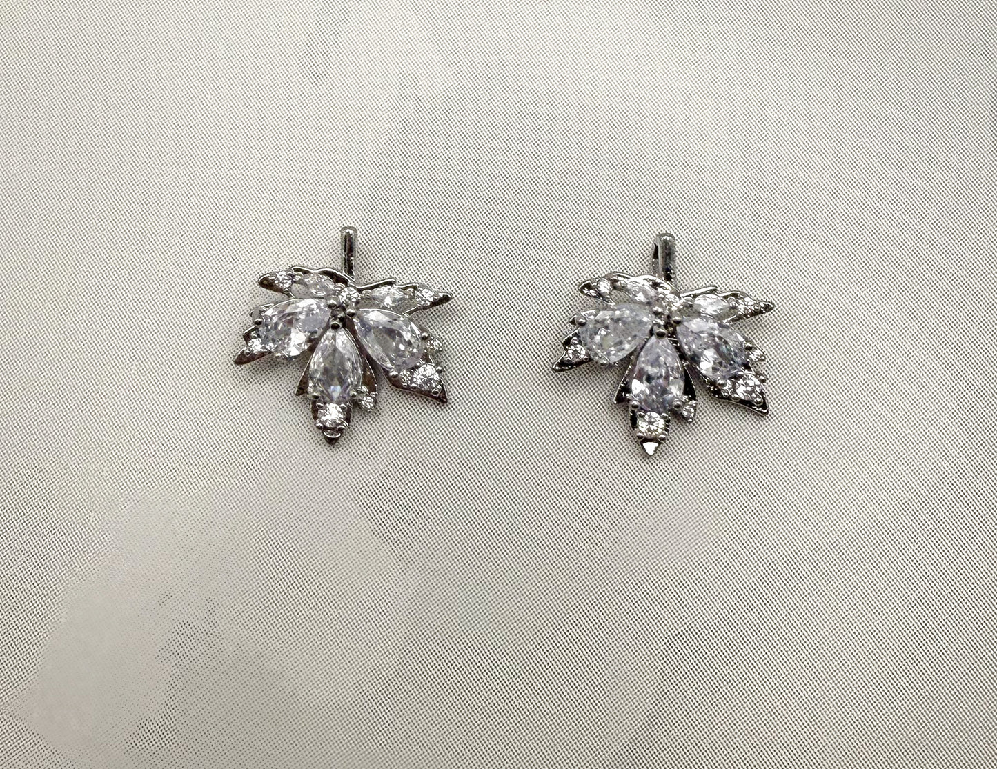 Silver Zircon Covered Maple Leaf DIY Pendants