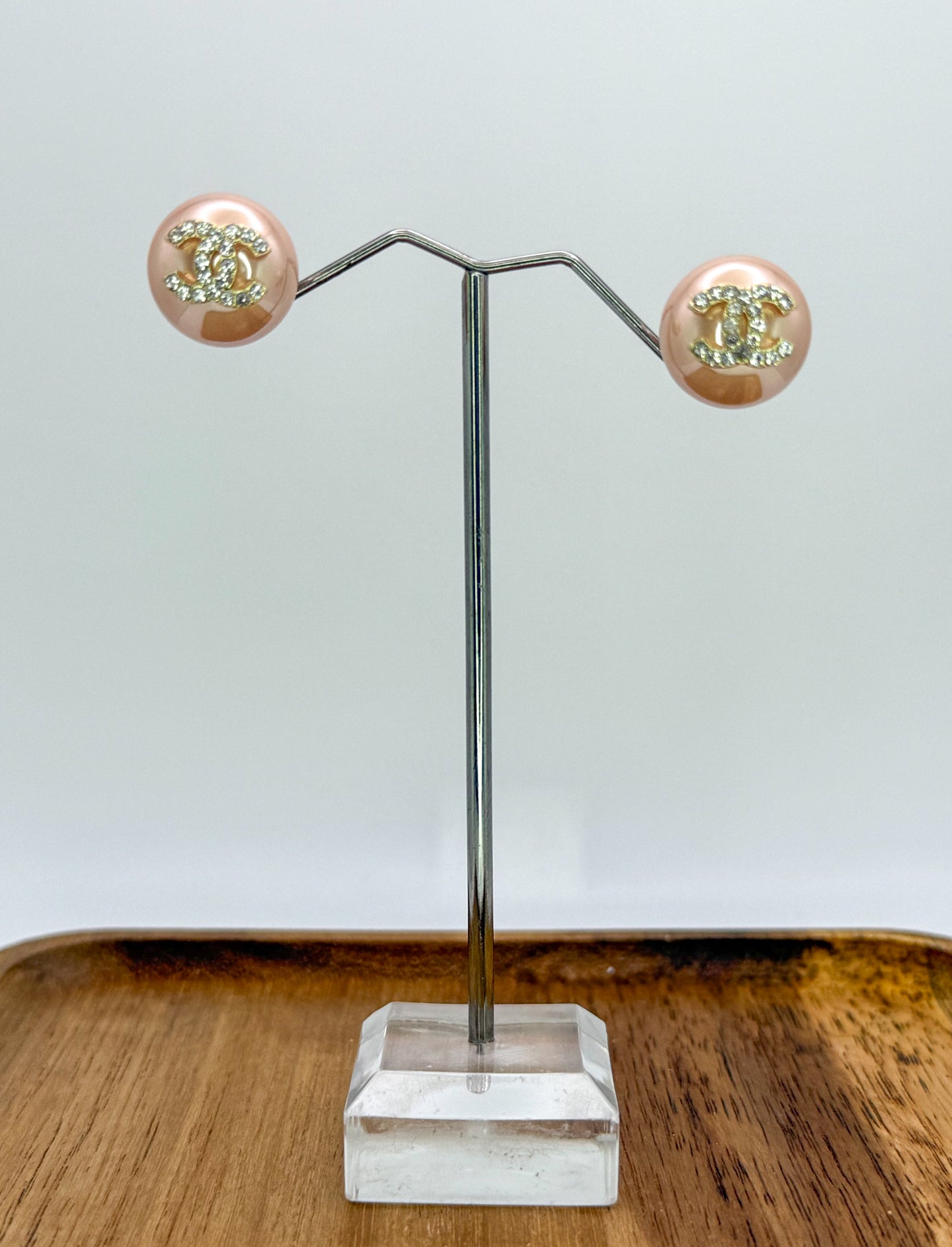 Sparkling CC Designer Pink Pearl Shell Stud Earrings