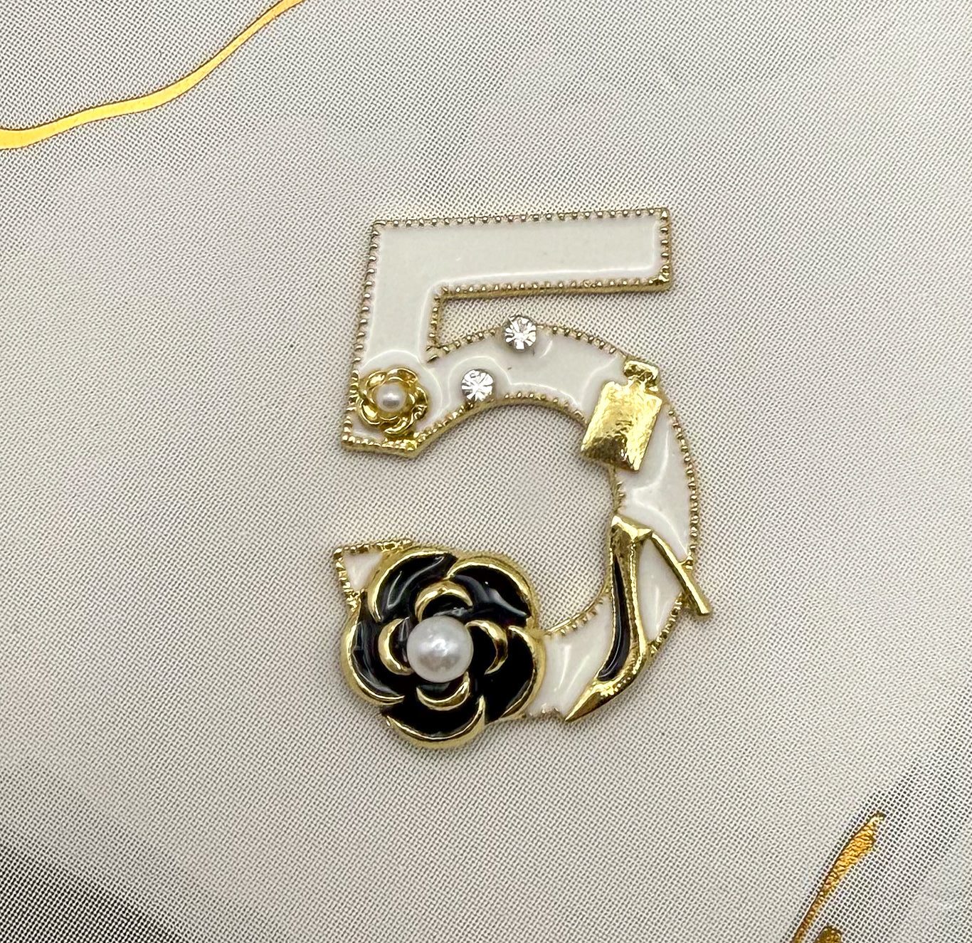 CC No.5 Logo DIY Metal Charms