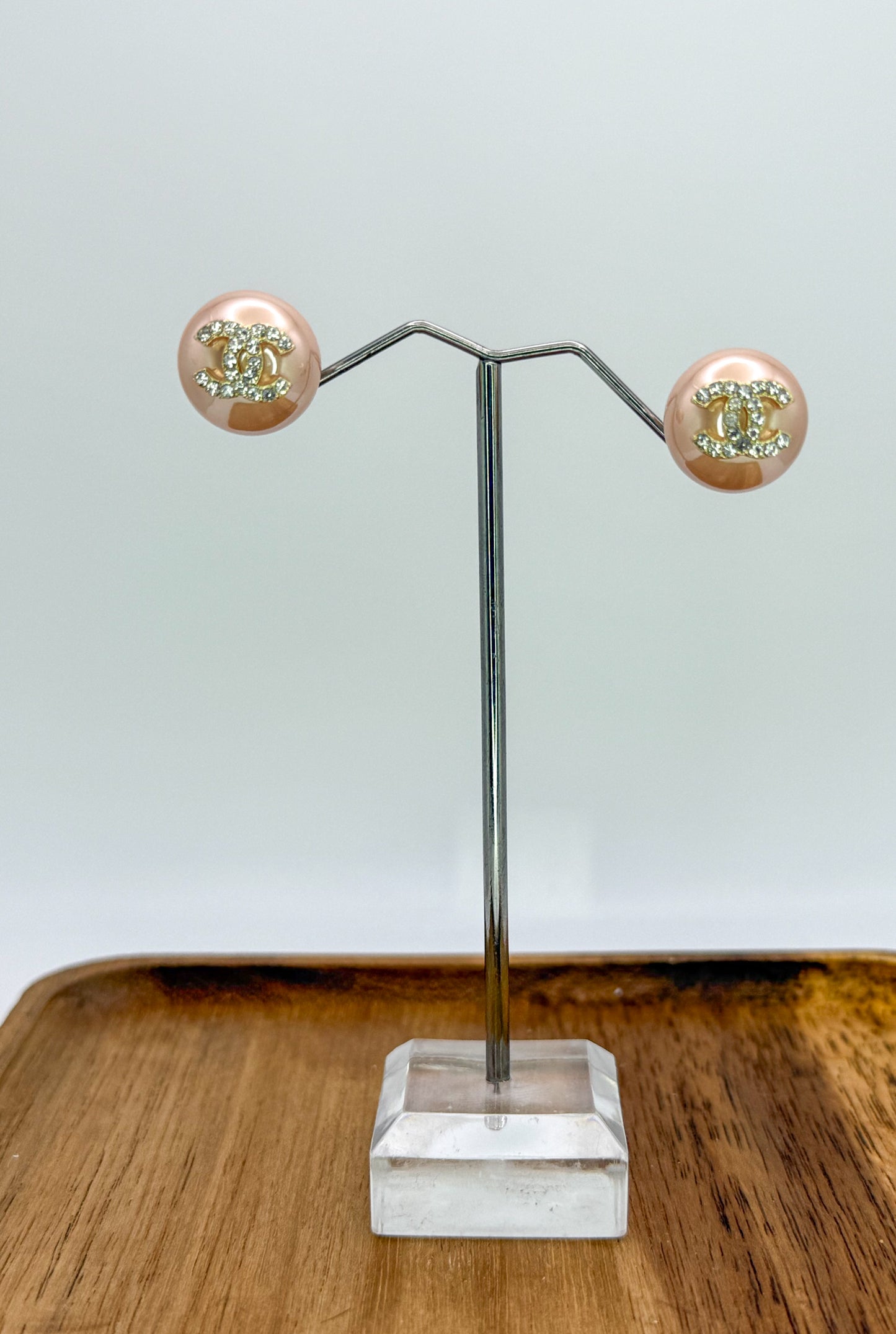 Sparkling CC Designer Pink Pearl Shell Stud Earrings