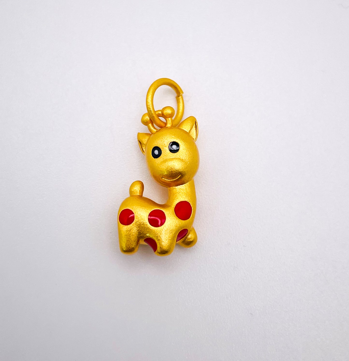 S999 Gold Giraffe Dangling Charm