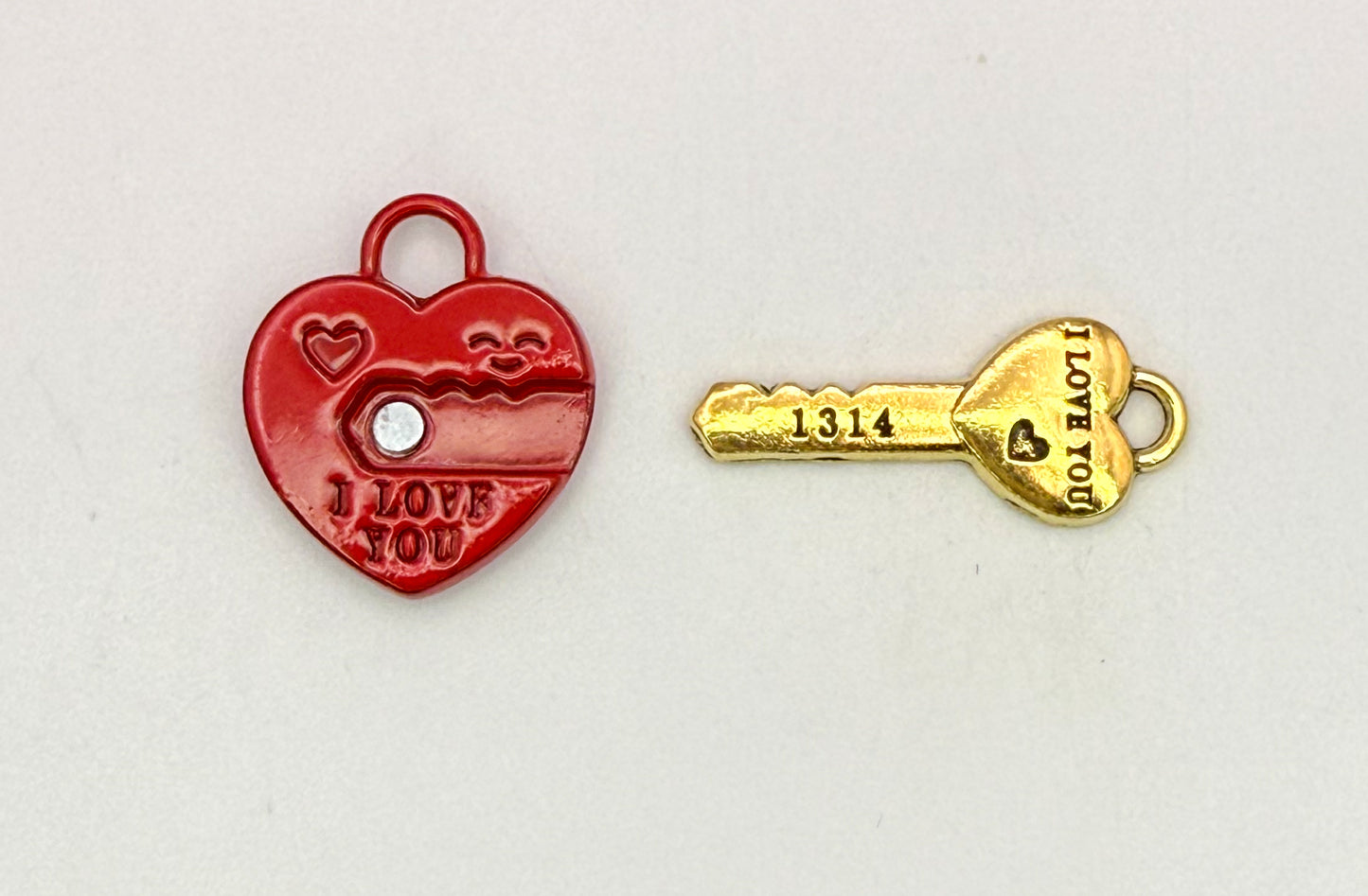 Gold/Silver & Red/Gold Magnetic DIY Charm set