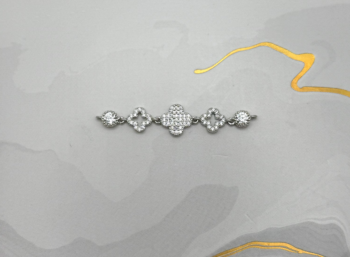 Zircon Covered Clover Designed Connector Charm for DIY Jewelry Making