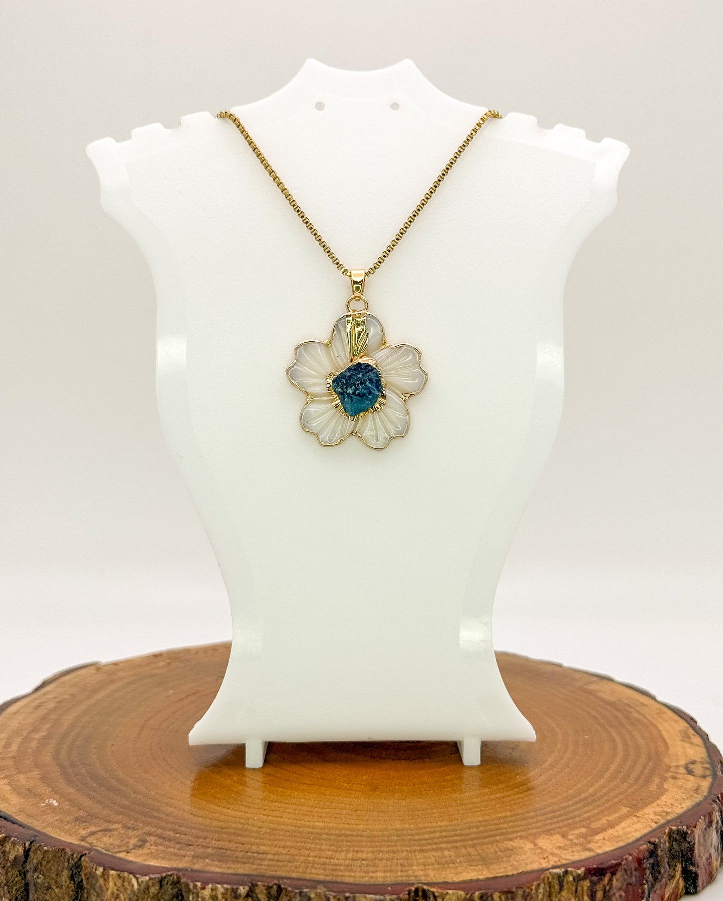Nature’s Beauty Necklace-Natural Shell with Natural Turquoise Gemstone, Gold Stainless Steel Pendant Necklace