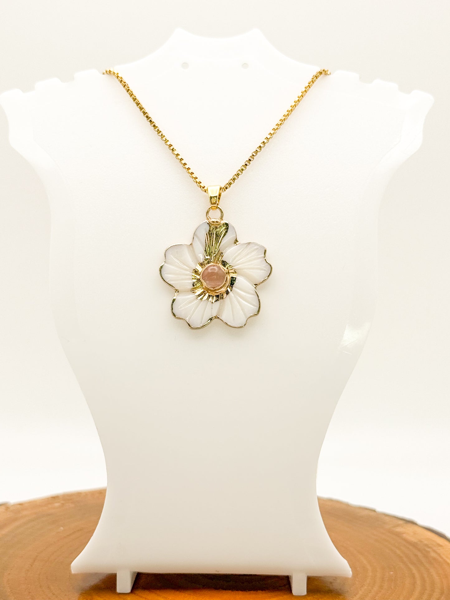 Nature’s Beauty Necklace-Natural Shell with Natural Turquoise Gemstone, Gold Stainless Steel Pendant Necklace