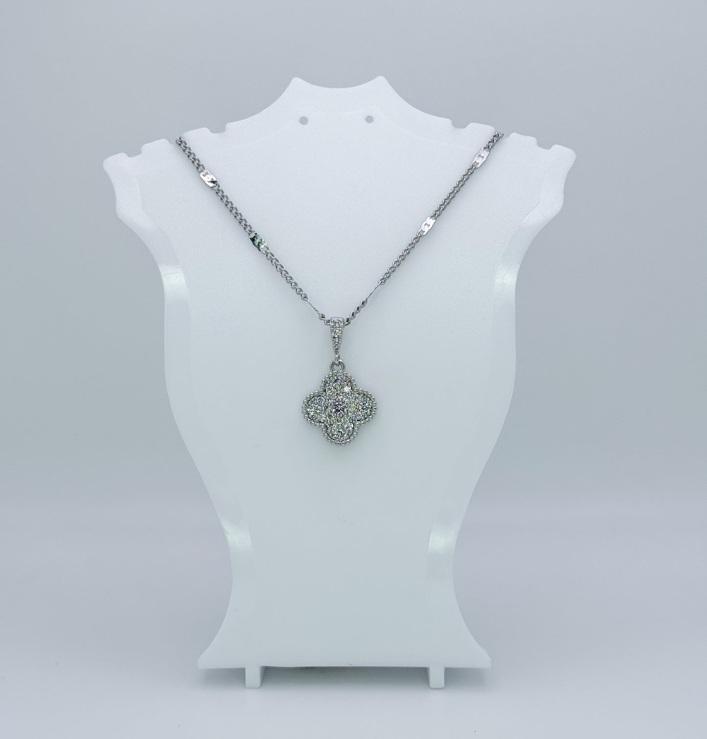 LV Bling Silver Clover S999 Silver Adjustable Necklace