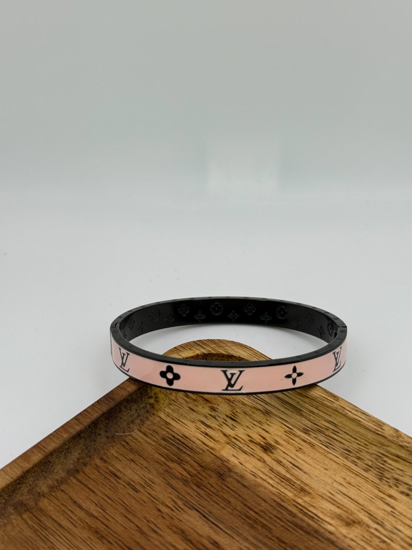 High Quality LV Designer Black Stainless Steel Bangle Bracelet