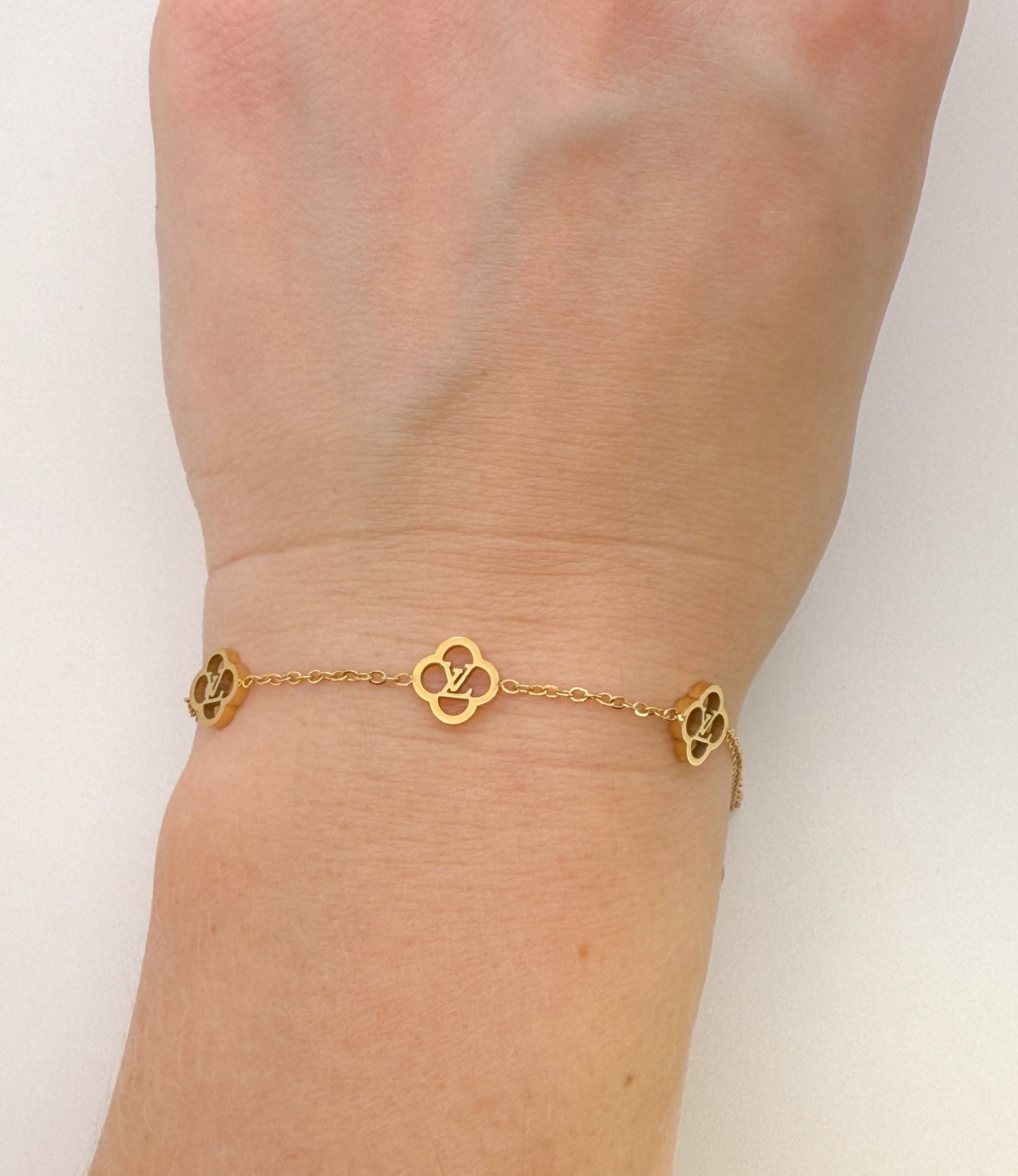 LV Gold Clover Logo Adjustable Chain Bracelet