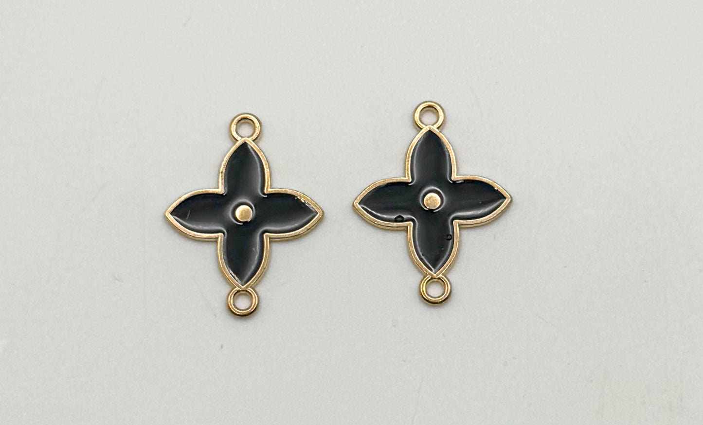 Black & White Enamel Clover Flower DIY Connector Metal Charms