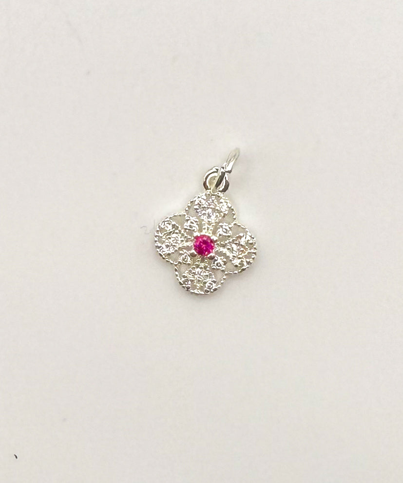 High Quality Clover Design DIY Charms