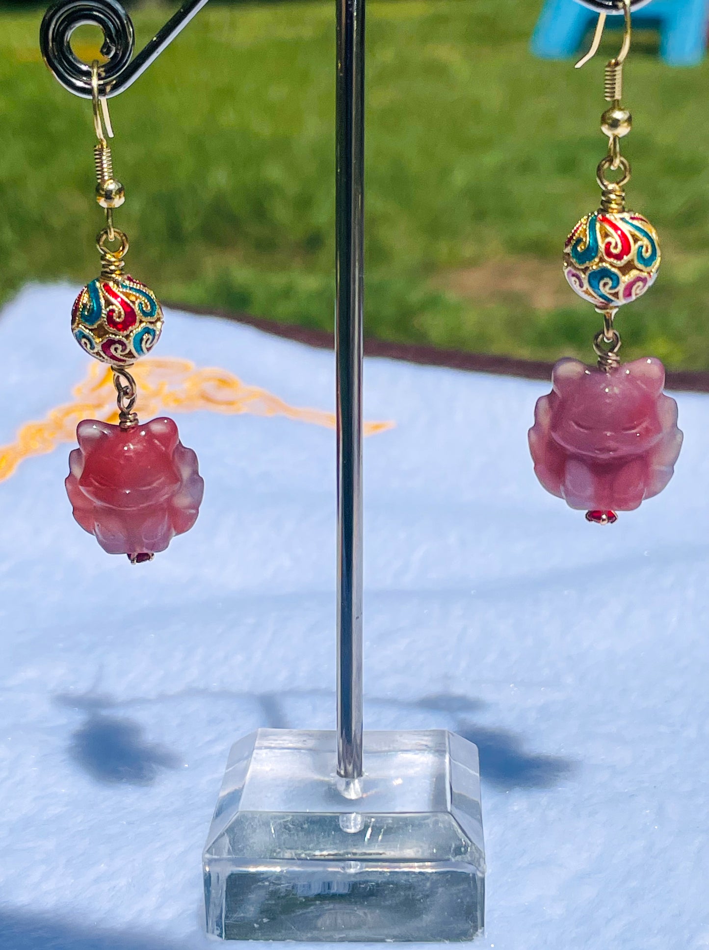 Natural Yanyuan Agate 9 Tail Fox Carving Gold S925 Earrings