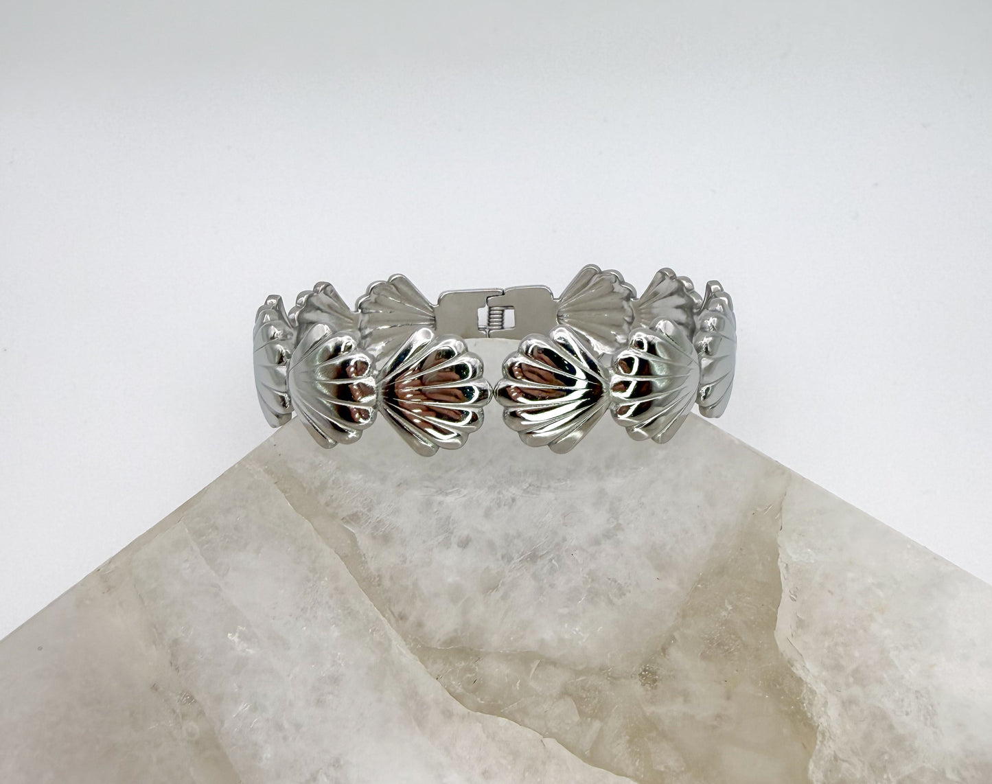 Open Front Silver Stainless Steel Sea Shell Bangle Bracelet