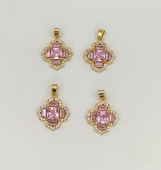 High Quality Sparkling Zircon Gold Clover Pendants