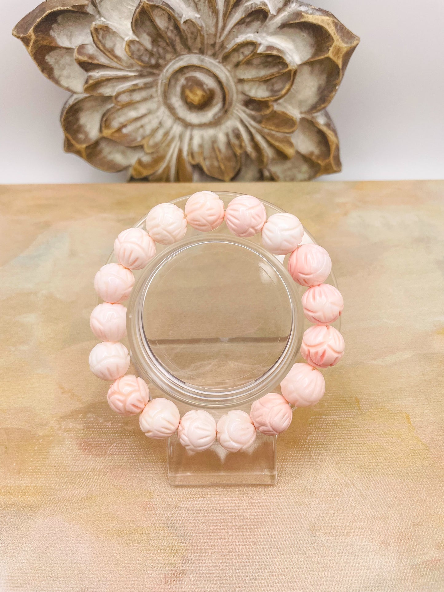 Natural Lotus Craved Pink Queen Conch Shell Beaded Stretch Bracelet w/ Certificate of Authenticity