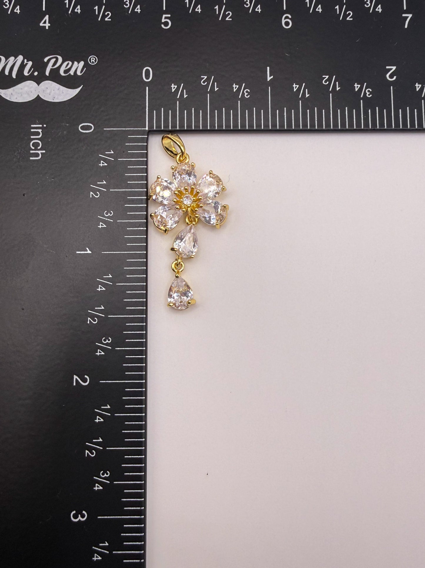 Dangling Zircon Flower Gold Charm Pendant