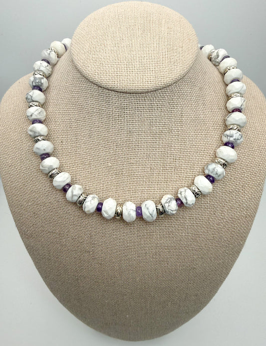 Natural Howlite & Amethyst Crystal Beaded Gemstone Necklace