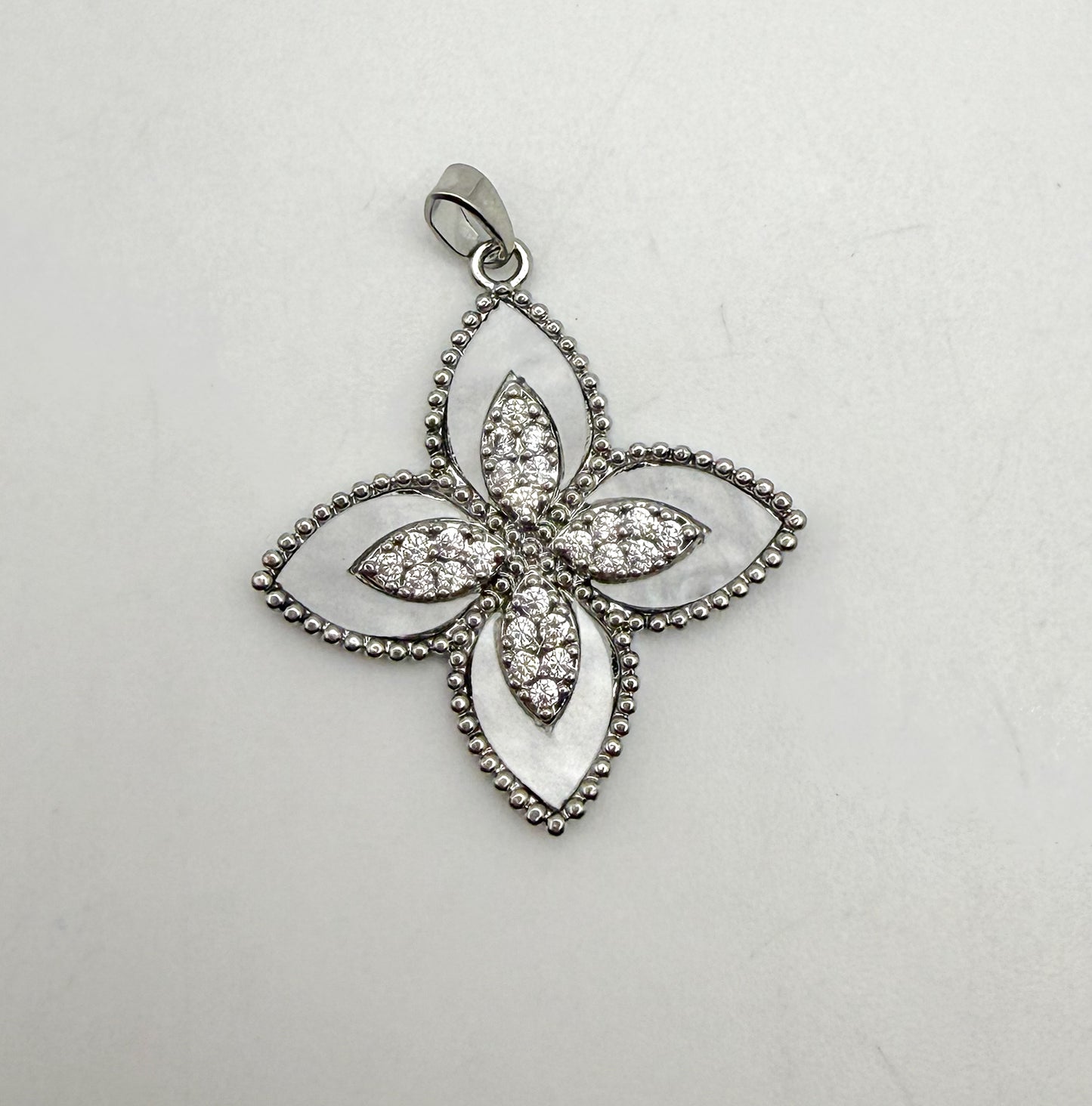 LV Inspired Clover Design Pendants with Natural Shell Inserts