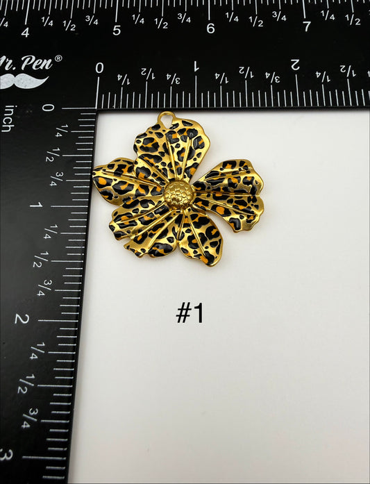 Gold Stainless Steel Leopard Print Flower Charm Pendants