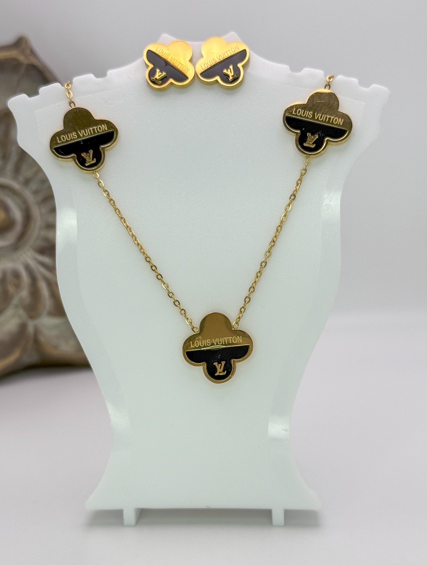 LV Gold & Black Logo Clover Jewelry Set-Matching Necklace, Stud Earrings & Bracelet